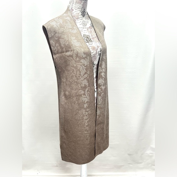 CHICO’S Taupe with silver paisley print sleeveless reversible duster size S - Picture 11 of 14